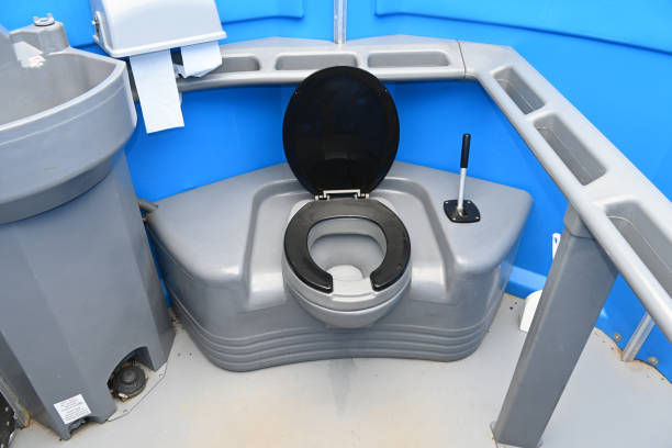 Best Sanitation services for porta potties  in Bement, IL